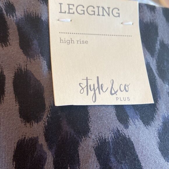 Style & Co leggings 2x NWT ankle size animal grey print - Picture 2 of 6
